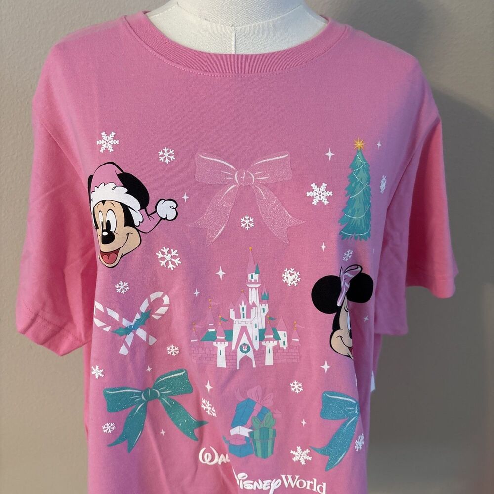 2025 Disney WDW Mickey & Friends Holiday Christmas Pink T-shirt Size Large